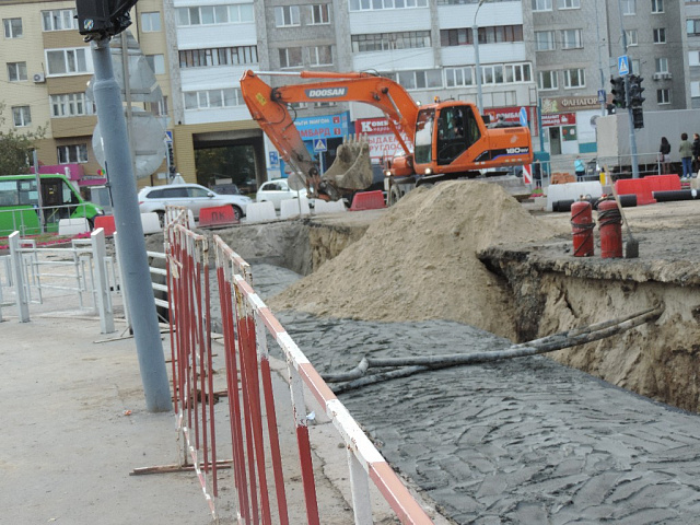 Директор департамента ЖХК Тюменской области проверил объекты капитальных ремонтов УСТЭК